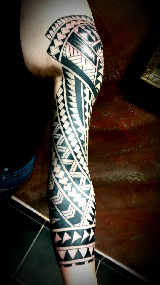 Polinéz tetoválás a Pinker Tattoo galériából